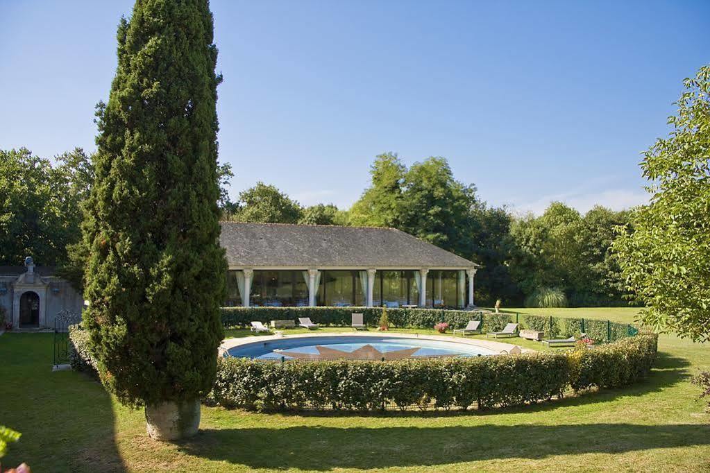 Hotel L'abbaye De Villeneuve 4*